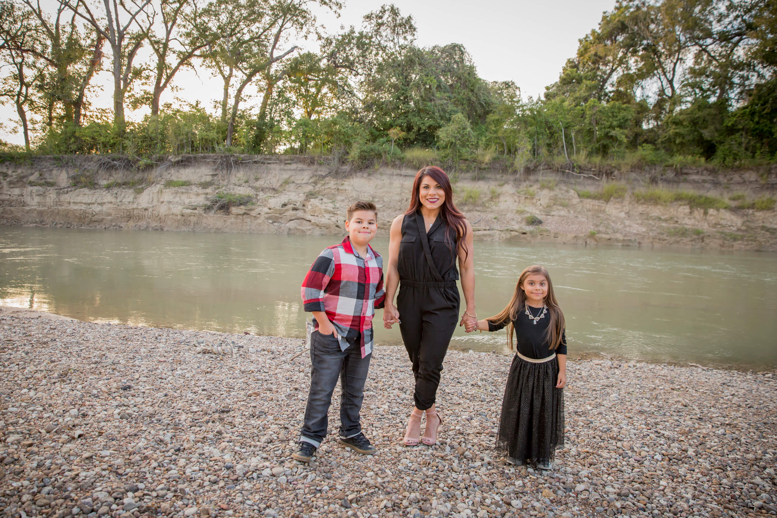 Amanda Johnson with kids